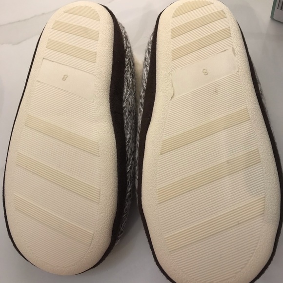 COLDWATER CREEK WALK WITH ME FIRESIDE SLIPPERS - Picture 6 of 12